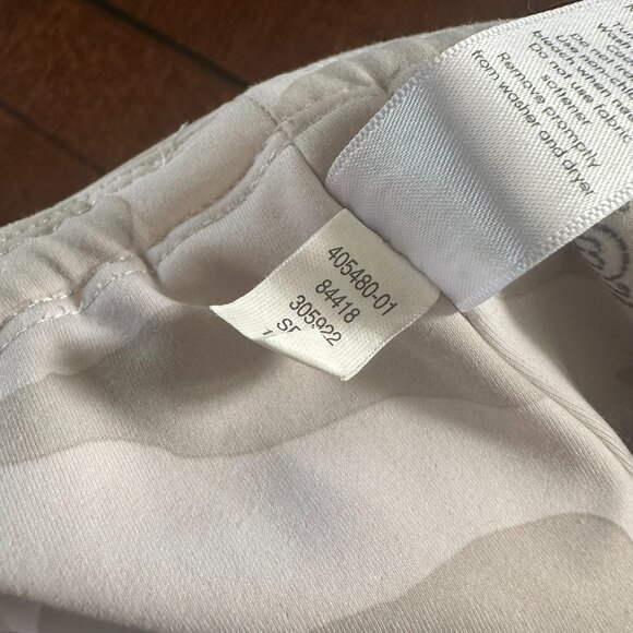 Atheleta Small White camo Leggings Pants RN 54023 - Picture 2 of 4